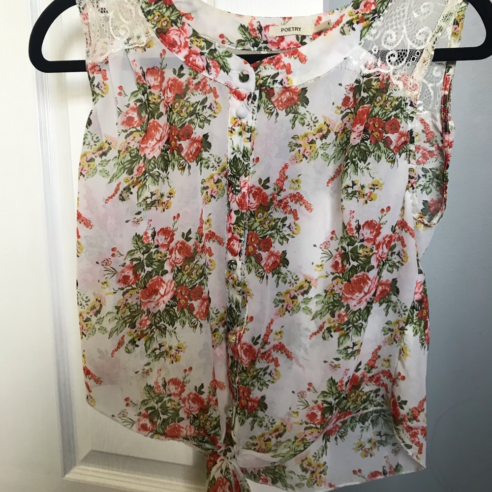 Tie Front Floral Tank Top